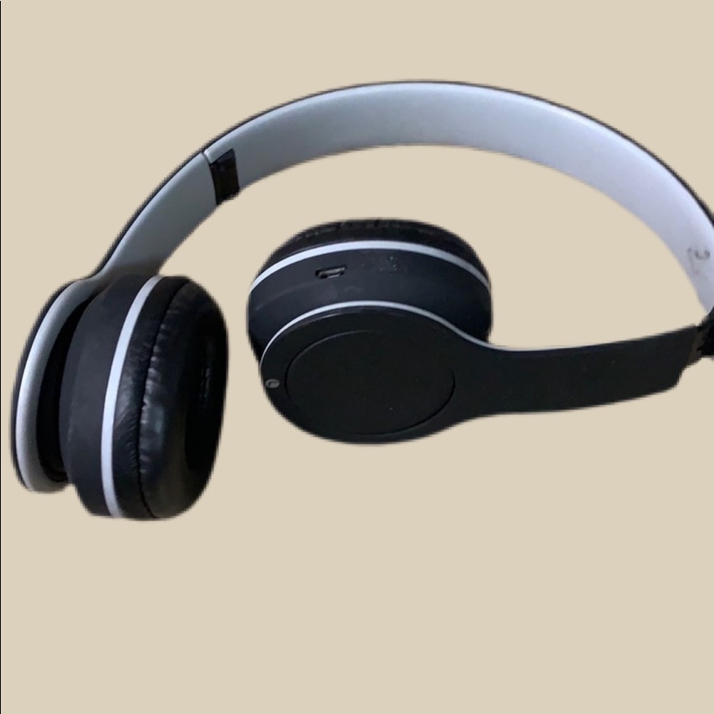 Wireless headphones